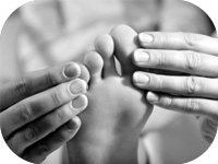 OM FEET - Foot Reflexology foot reflexology helps PMS, lower back pain, shoulder pain, neck pain, migraine